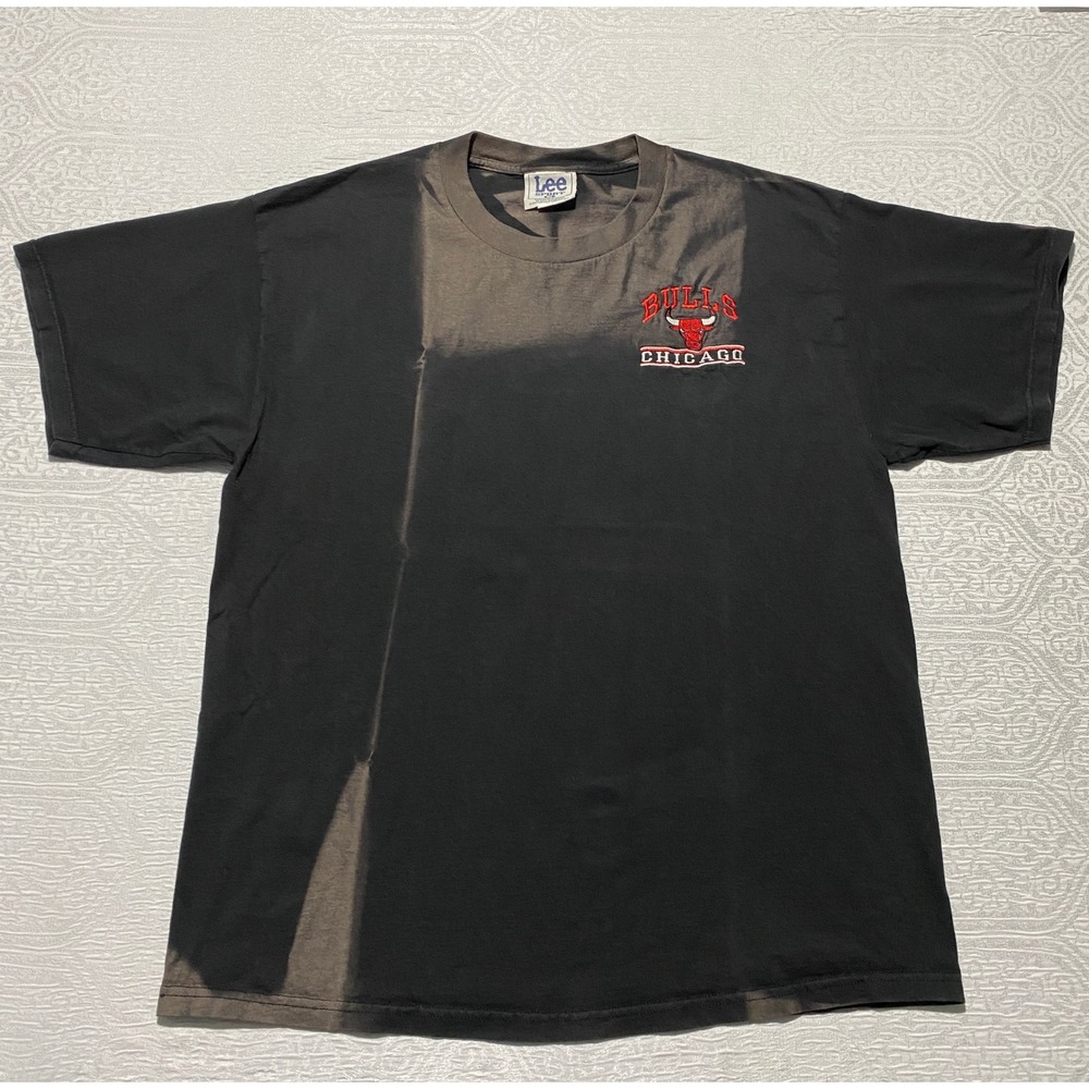 Vintage 90s Chicago Bulls T Shirt Lee Sport Nutmeg XL Embroidered Sun Fade Black